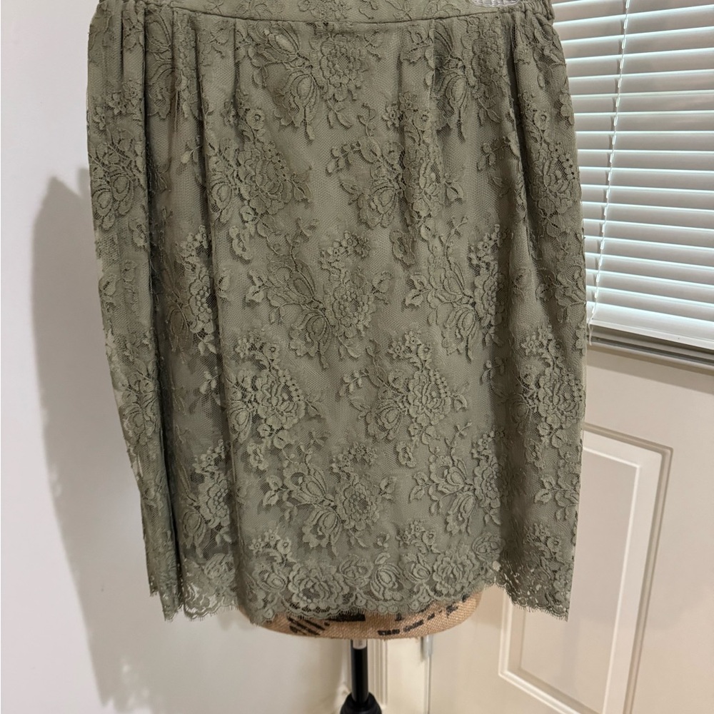 Judy Hornby Elegant Green cotton lace w/ silk lining elegant Skirt size 10